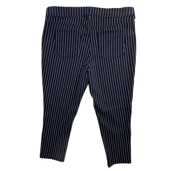 Time & True Capri Pull On Pinstriped Pants Stretch Nautical Preppy Navy XXL NWOT - Picture 5 of 11